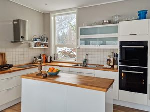 23762853-Ferienhaus-9-Revsnes-300x225-3