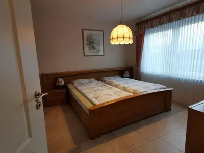 Ferienhaus für 6 Personen (90 m²) in Rhauderfehn 8/10