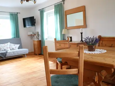 Wohnzimmer mit Schlafcouch