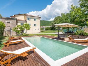 Ferienhaus für 12 Personen (500 m&sup2;) in Rieti