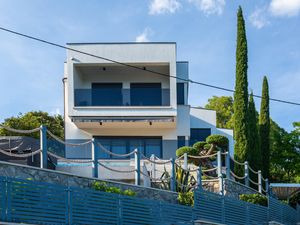 Ferienhaus für 10 Personen (600 m²) in Rijeka