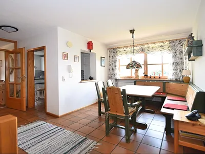 DiningRoom
