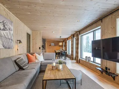 Indoor Indoor