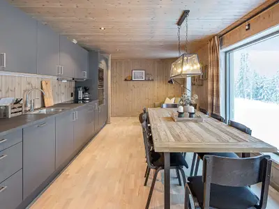 Indoor Indoor