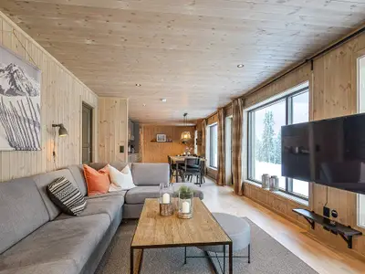 Indoor Indoor