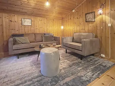Indoor Indoor
