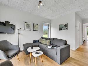 23748194-Ferienhaus-6-Ringkøbing-300x225-4