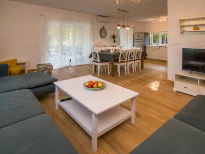 Ferienhaus für 8 Personen (120 m²) in Risika 4/10