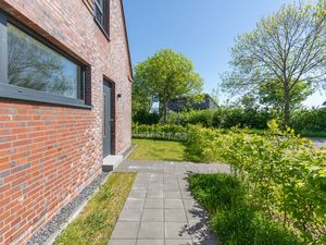 23967144-Ferienhaus-6-Risum-Lindholm-300x225-1