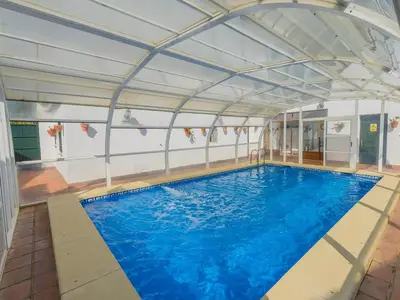PoolOfHouse