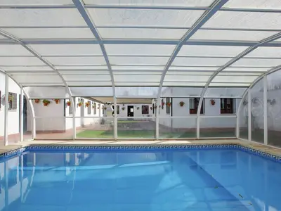 PoolOfHouse