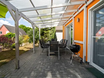 Ferienhaus Aurora Roebel mit großzügiger Terrasse
