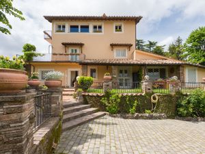 Ferienhaus für 9 Personen (420 m²) in Rocca Di Papa