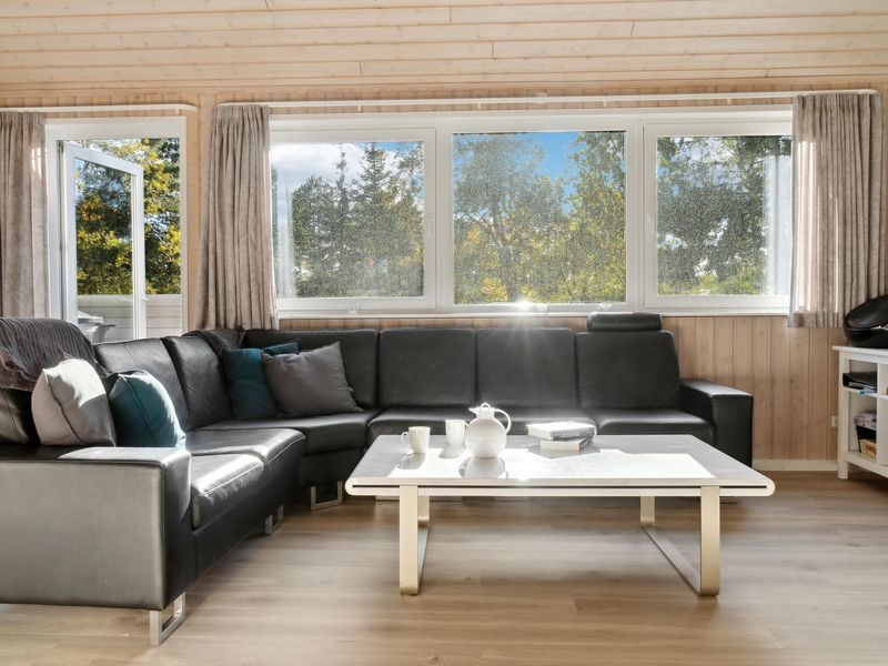 23744982-Ferienhaus-6-Rødby-800x600-2