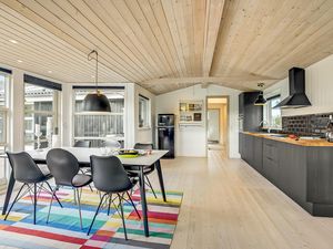 23757512-Ferienhaus-6-Rødby-300x225-5