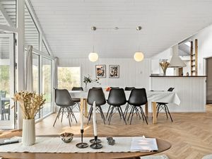 23734922-Ferienhaus-10-Rødby-300x225-4