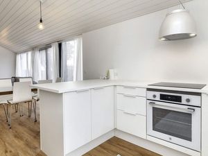 23890070-Ferienhaus-6-Rödvig Stevns-300x225-2