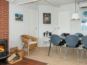 22769707-Ferienhaus-8-Rømø-300x225-4