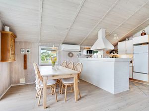 23732578-Ferienhaus-6-Rømø-300x225-3