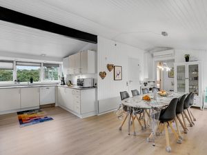 23735068-Ferienhaus-8-Rømø-300x225-5