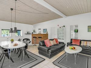 23746470-Ferienhaus-6-Rømø-300x225-4