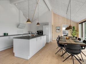 23757538-Ferienhaus-10-Rømø-300x225-4