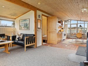 23750184-Ferienhaus-4-Rømø-300x225-2