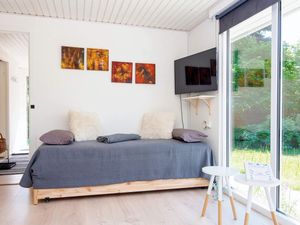 23561019-Ferienhaus-6-Rønde-300x225-3