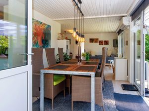 23561019-Ferienhaus-6-Rønde-300x225-5