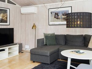 23461585-Ferienhaus-8-Rønde-300x225-3