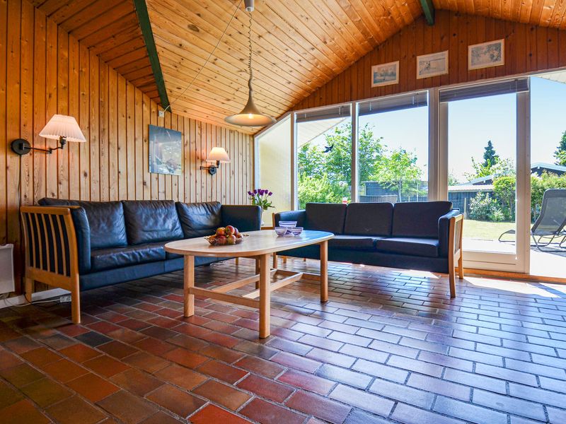 23822720-Ferienhaus-5-Rønde-800x600-2