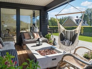 23824530-Ferienhaus-6-Rønde-300x225-1