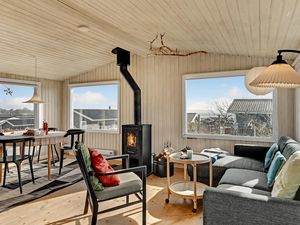 23823157-Ferienhaus-6-Rønde-300x225-3