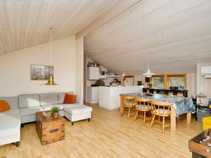 23916886-Ferienhaus-6-Rørvig-300x225-4