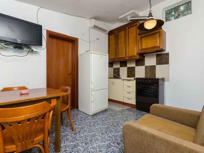 Ferienhaus für 2 Personen (28 m²) in Rogač 10/10