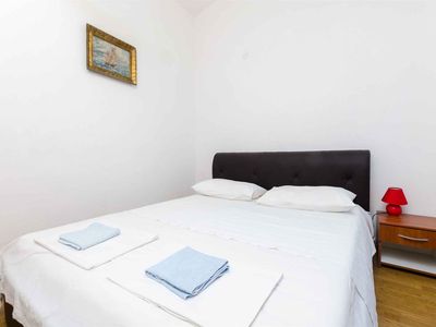 Ferienhaus für 4 Personen (38 m²) in Rogač 9/10