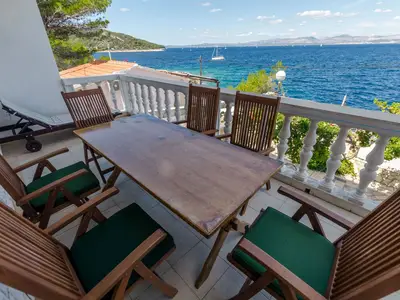 Ferienhaus für 7 Personen (82 m²) in Rogač 10/10