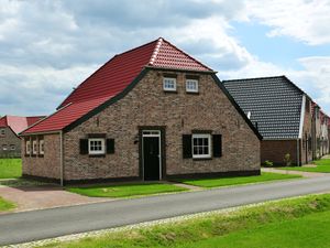 23837365-Ferienhaus-7-Roggel en Neer-300x225-0