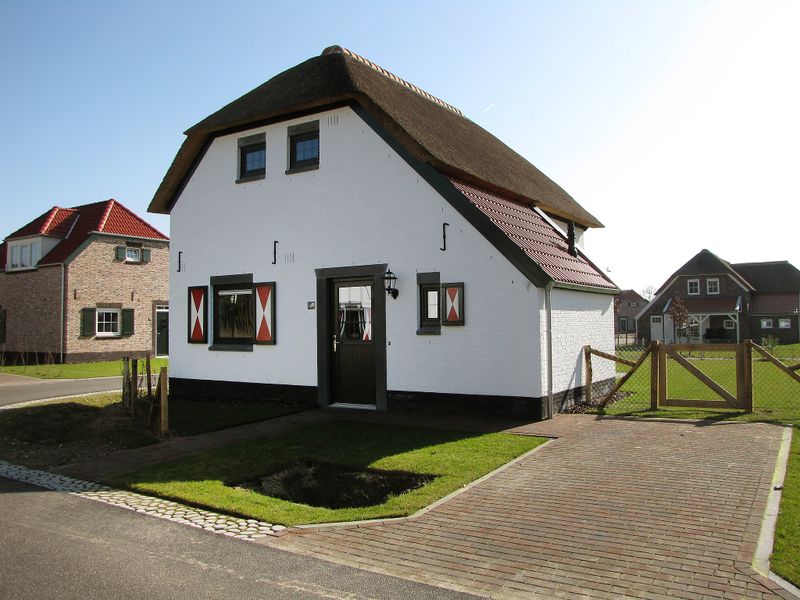 23842877-Ferienhaus-5-Roggel en Neer-800x600-0