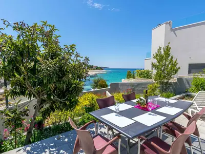 Ferienhaus für 8 Personen (180 m²) in Rogoznica 8/10