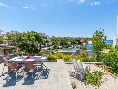 Ferienhaus für 8 Personen (180 m²) in Rogoznica 4/10