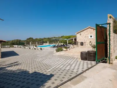 Ferienhaus für 7 Personen in Rogoznica 4/10
