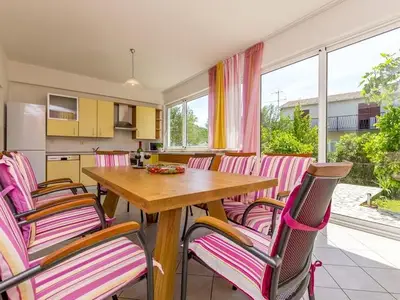 Ferienhaus für 8 Personen in Rogoznica 6/10