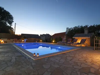 pool