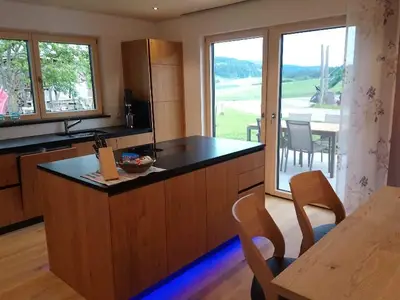 Küche mit Kochinsel