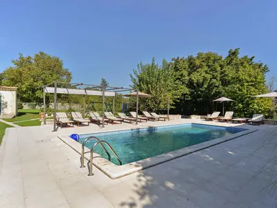 Ferienhaus für 16 Personen (300 m²) in Rojnici 3/10