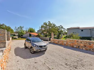 Ferienhaus für 16 Personen (300 m²) in Rojnici 8/10