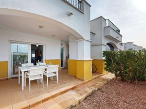 23924896-Ferienhaus-4-Roldán-300x225-5