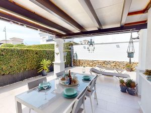 24014880-Ferienhaus-4-Roldán-300x225-2