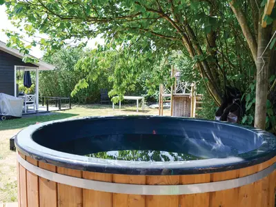 hot-tub